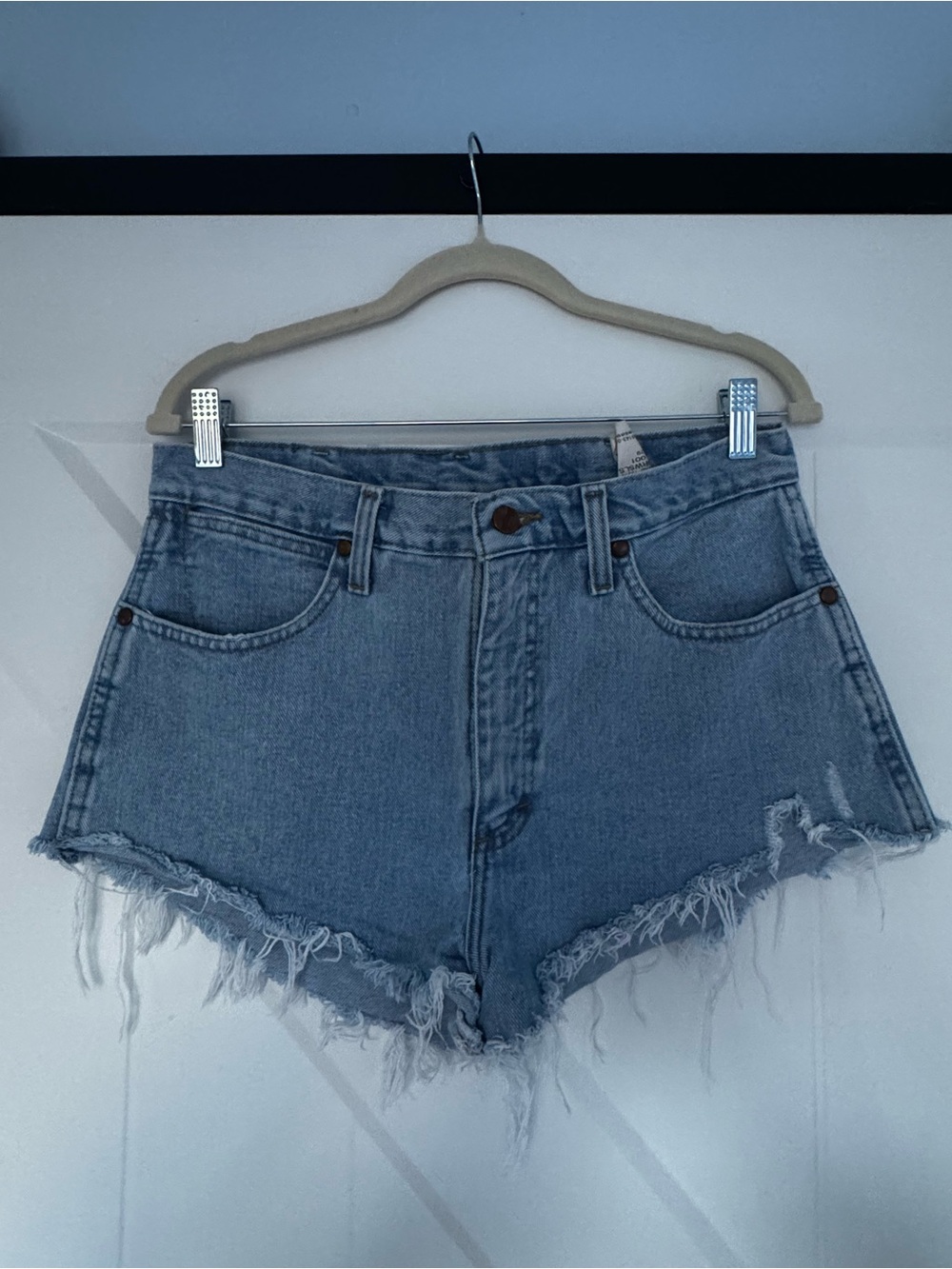 Wrangler Light Blue Mid-Rise Frayed Hem Denim Shorts